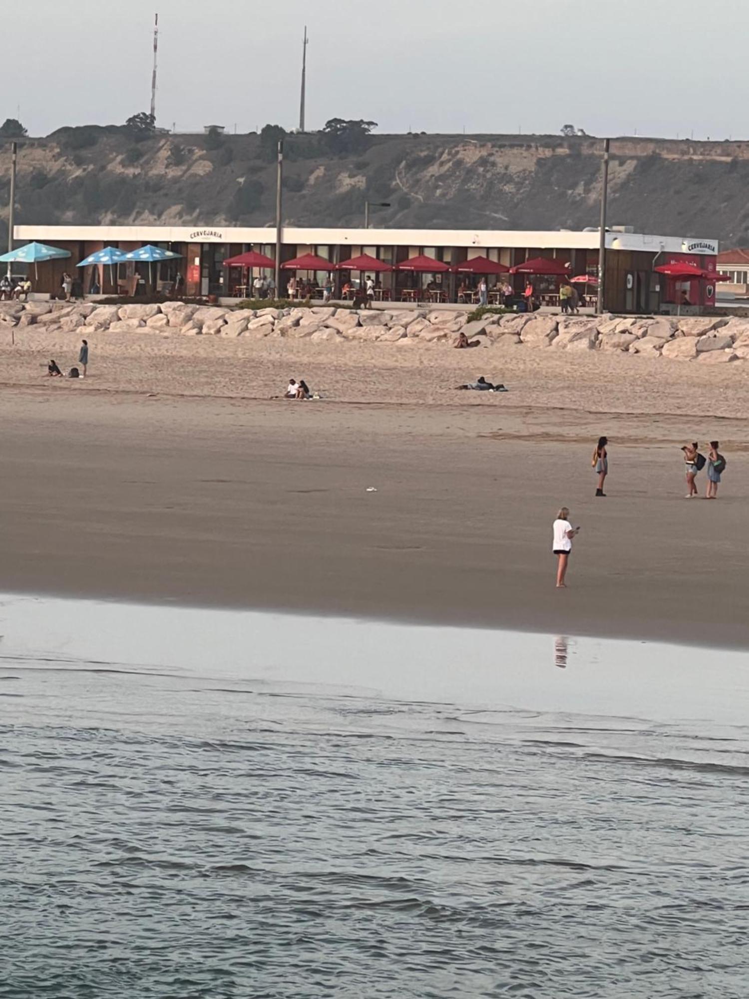 Apartamento Para Ferias 2 Minutos Da Praia كوستا دا كاباريكا المظهر الخارجي الصورة